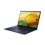 Notebook ASUS Zenbook UX3402ZA-KM472W aperto frontale lato destro